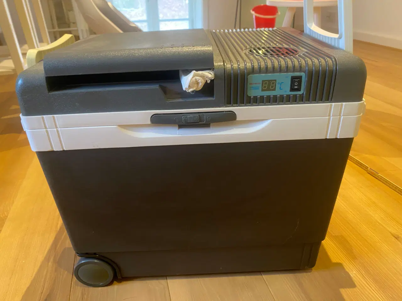 Billede 1 - Køleboks / varmeboks 40 liter