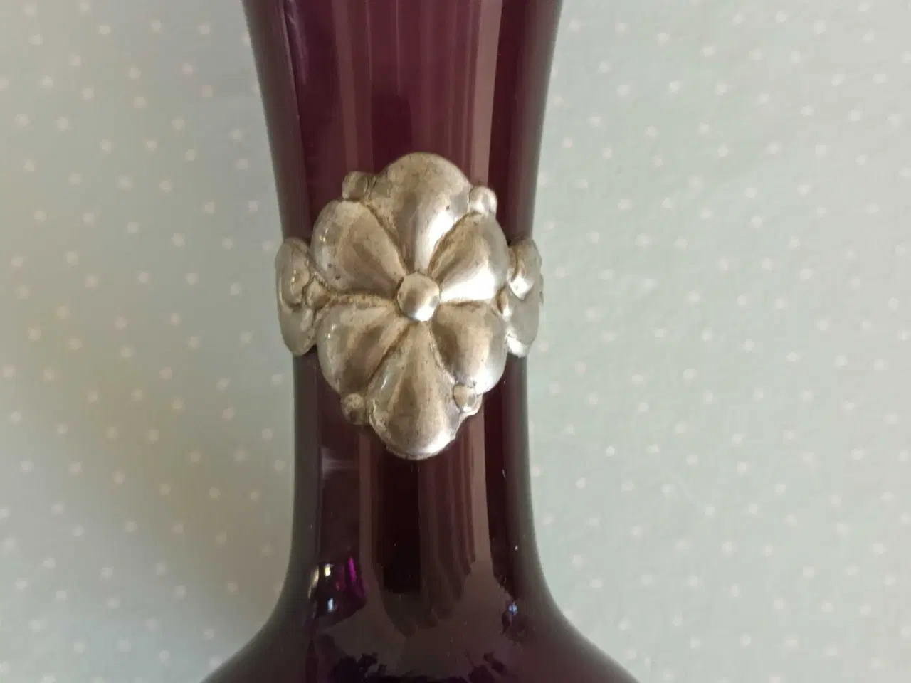 Billede 1 - Antik vase med tin