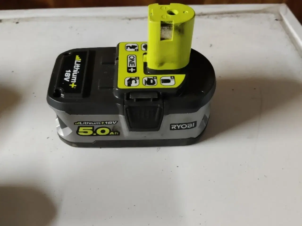 Billede 3 - Ryobi one+ batteri. Flere haves (udlejes)