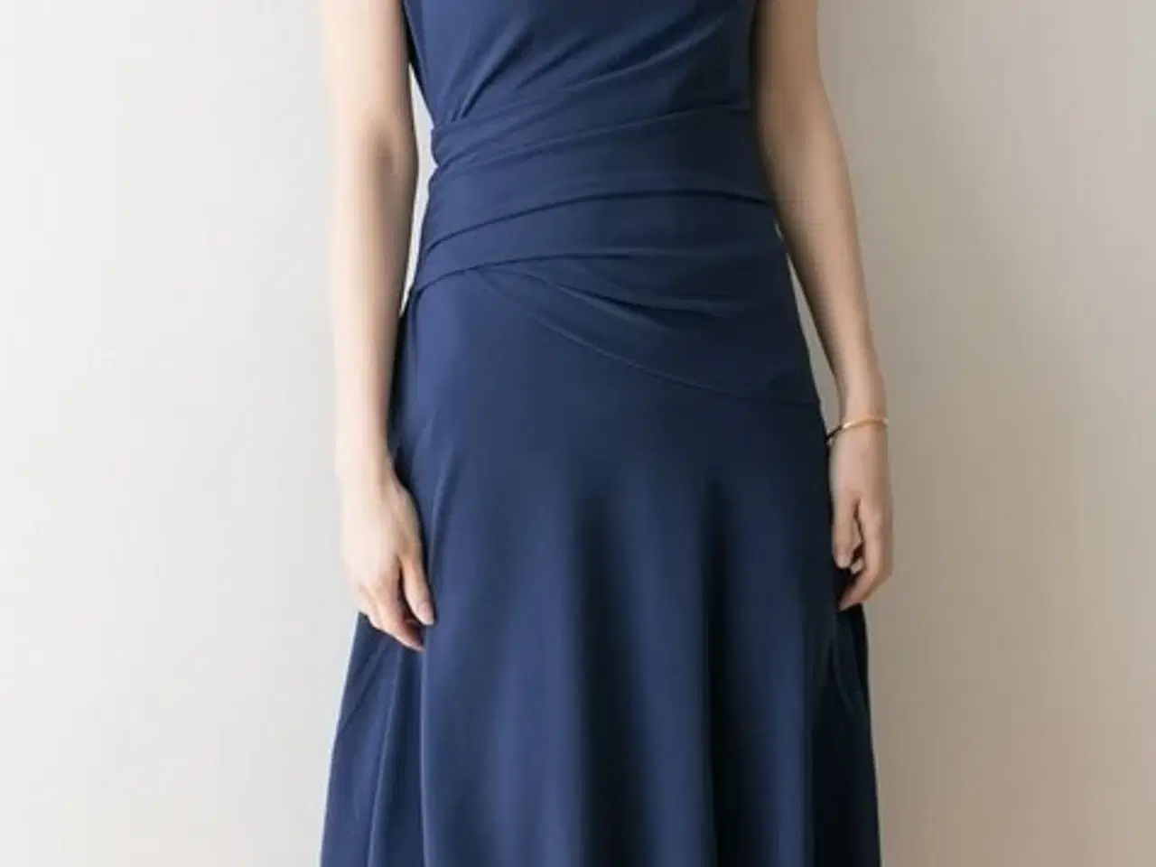 Billede 7 - By Malene Birger kjole med flotte detaljer
