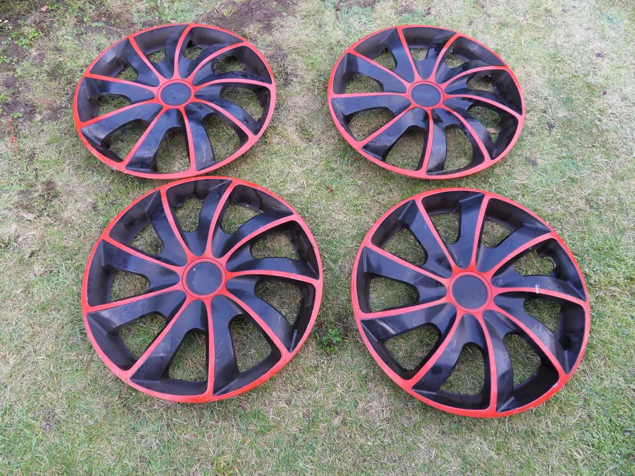 Billede 4 - Hjulkapsler 14" og 16"  sæt med 4 stk. 