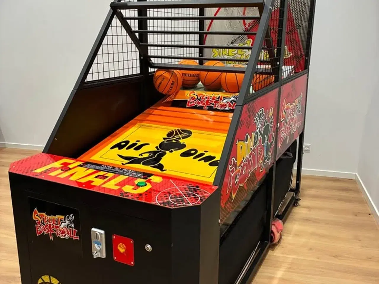 Billede 1 - Basketballmaskine/-automat