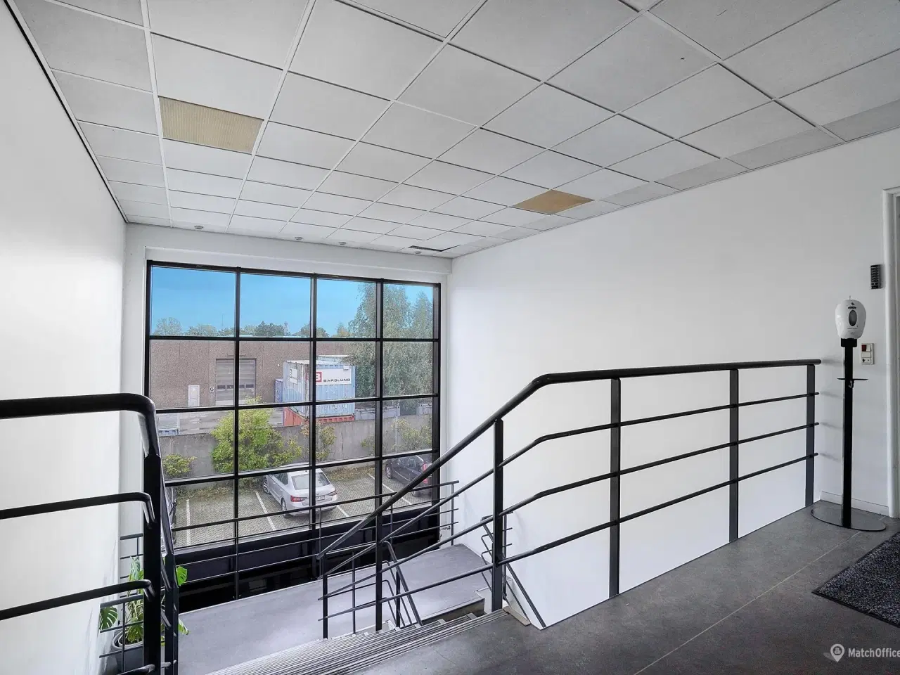 Billede 14 - Kontor og lager m. elevator