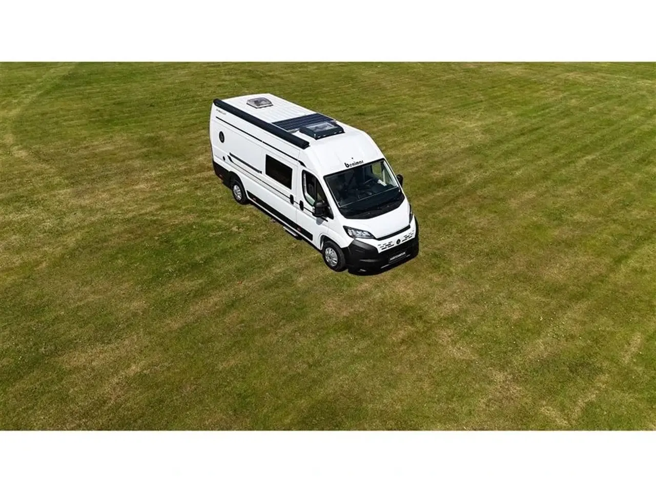 Billede 15 - 2025 - Benimar Benivan 160 ES Udstyret klar til Ferie. Solcelle. markise. elektrisk indgangstrin. kompressorkøleskab.