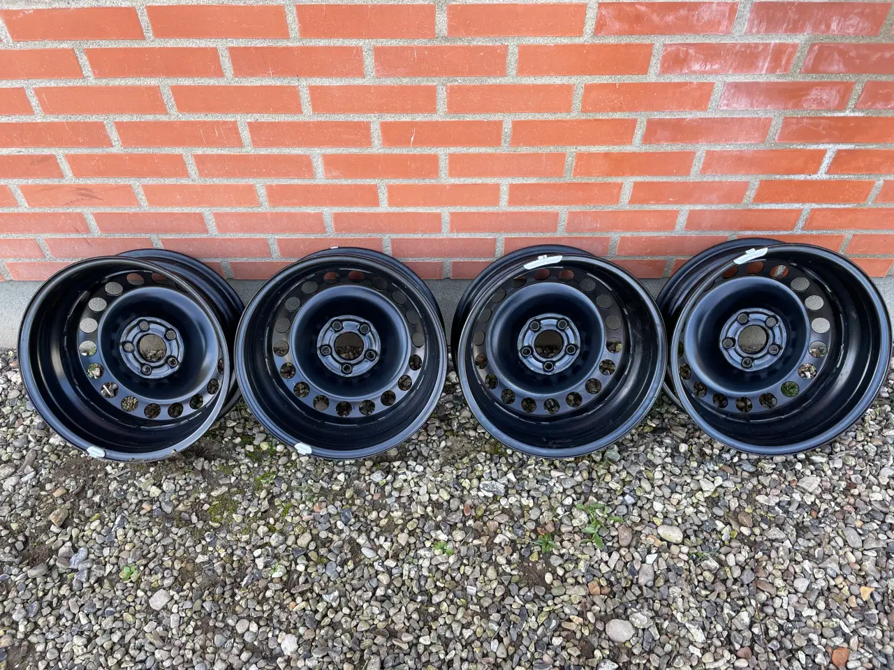 Billede 4 - VW polo 15” stålfælge 