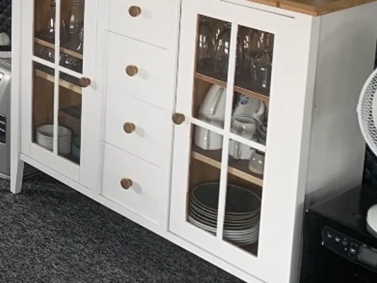 Billede 2 - Vitrineskab. Retro.  L 114 x H 97 x B 39,5. 