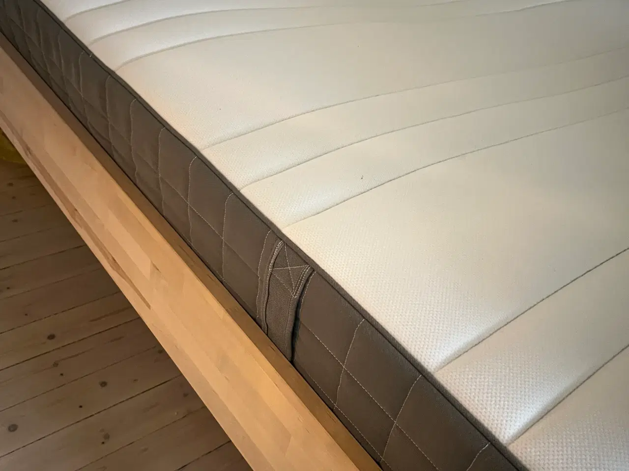 Billede 2 - Ikea springmadras 140x200