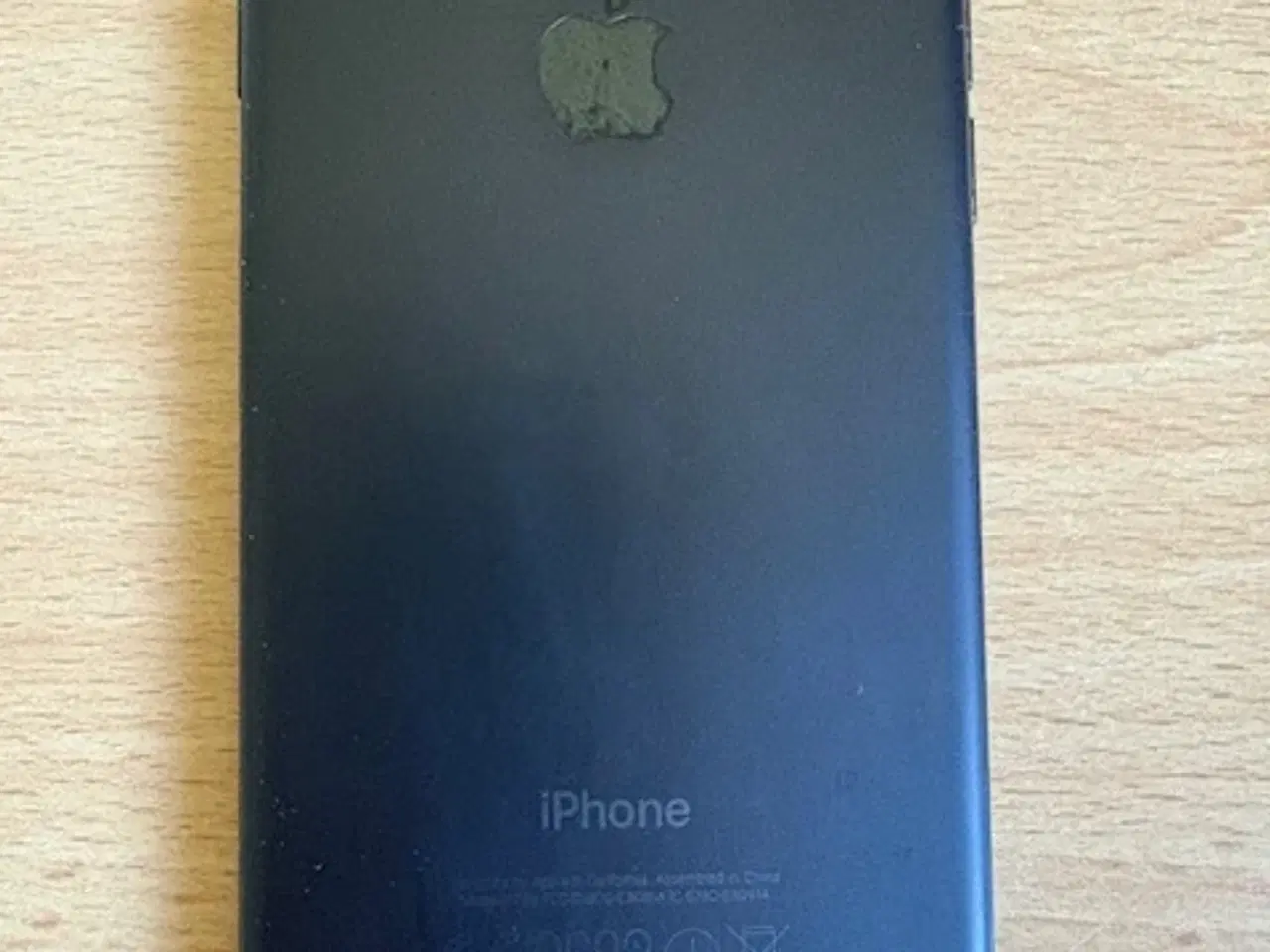 Billede 4 - iPhone 7 sort uden ridser eller brugstegn