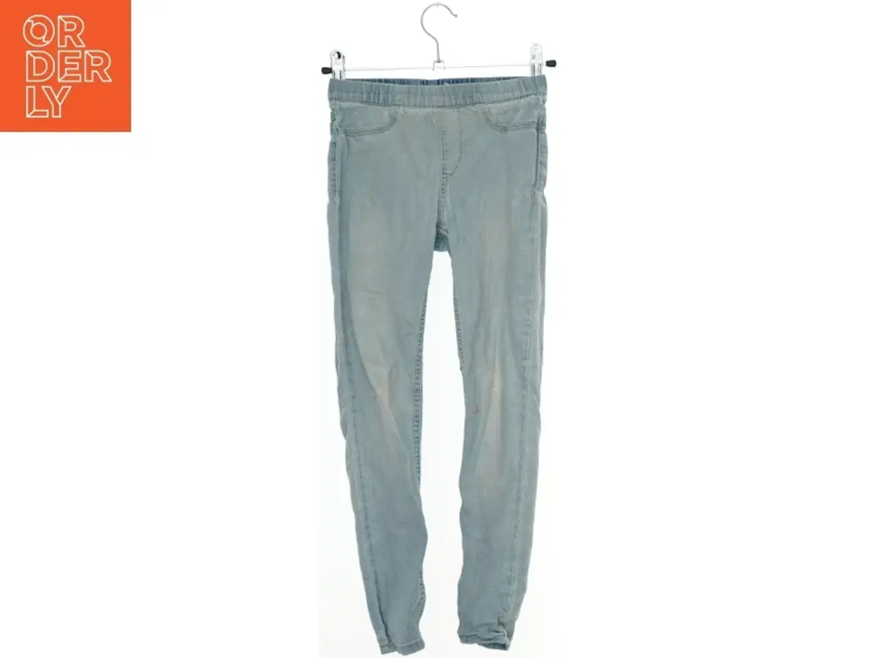 Billede 1 - Lyseblå bukser med elastik i taljen fra H&M (str. 128)
