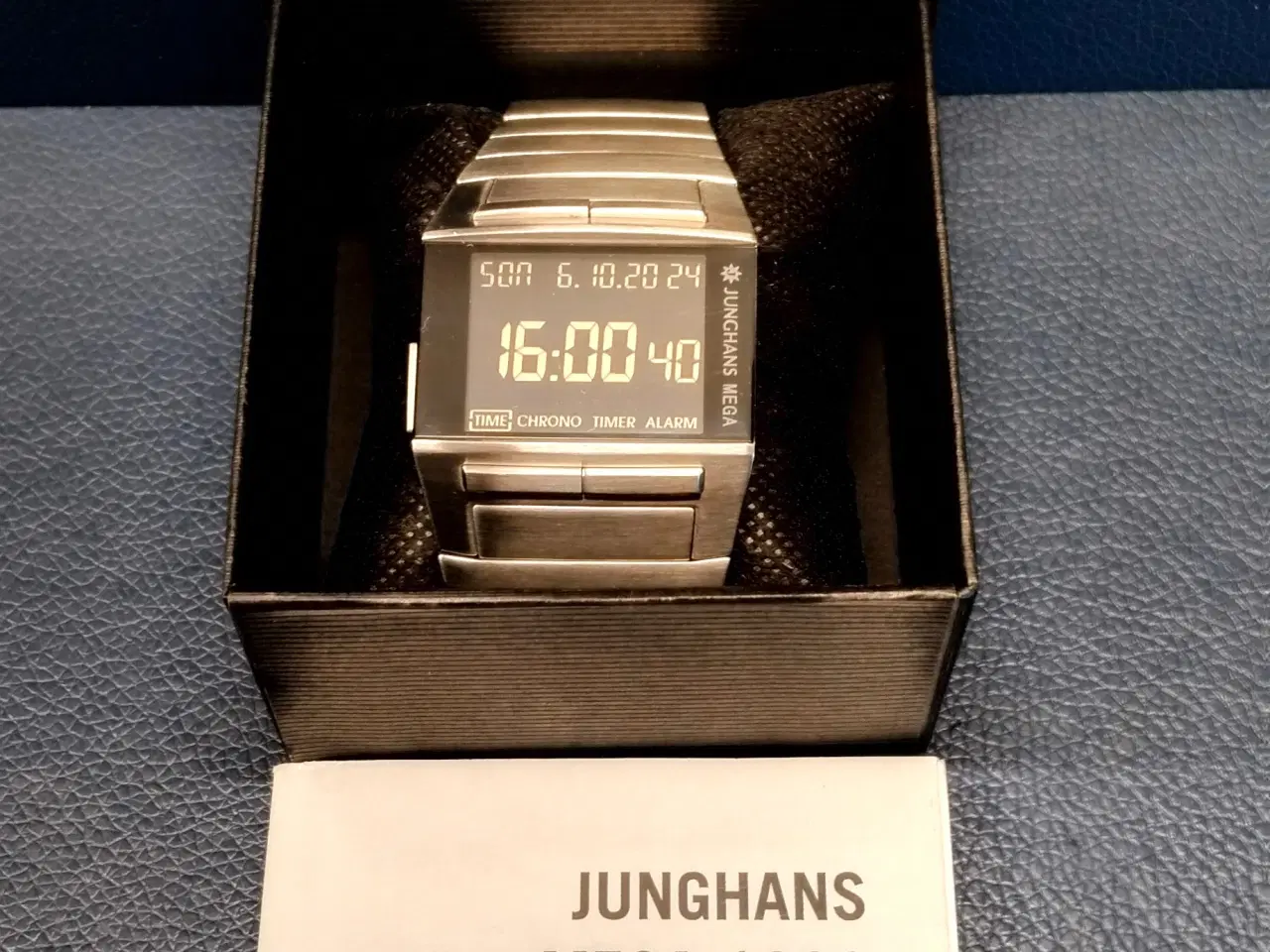 Billede 1 - Junghans Mega 1000 designikon radiostyret digital