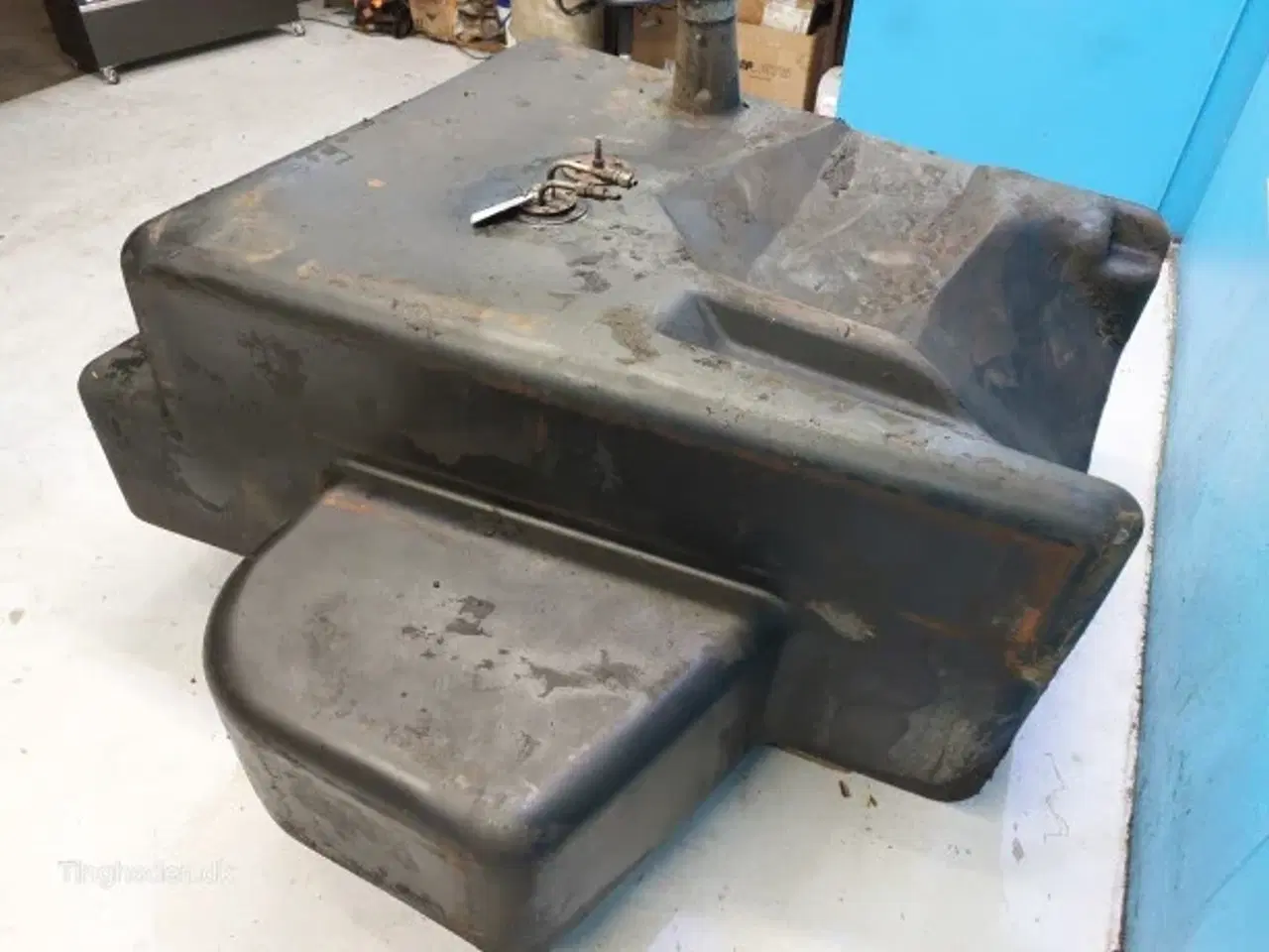 Billede 2 - New Holland FX38 Dieseltank 84057180