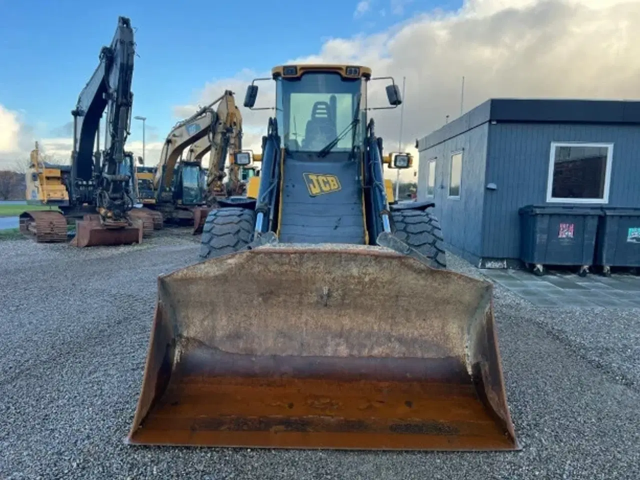 Billede 5 - JCB 426 - Gummiged / Nye dæk og skovl 