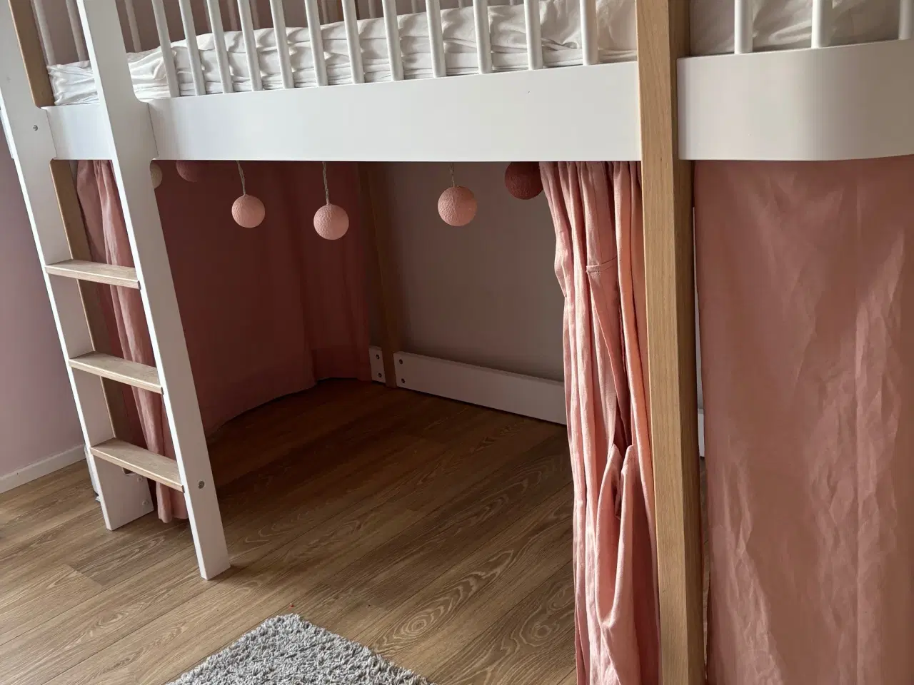 Billede 2 - Oliver Furniture - Wood - Halvhøj seng - Kvalitet