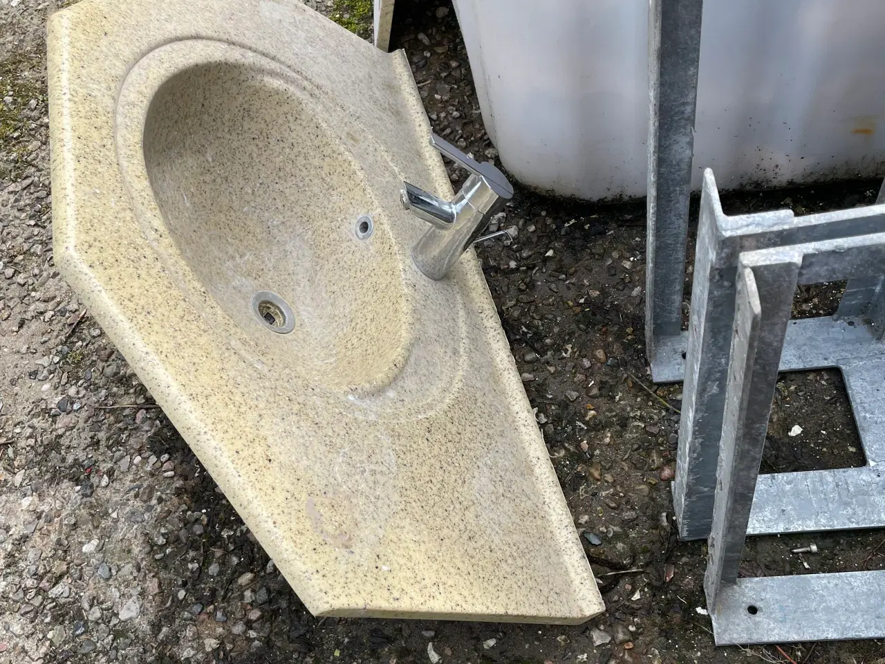Billede 1 - Håndværk med side stykke til. Ring 40959567