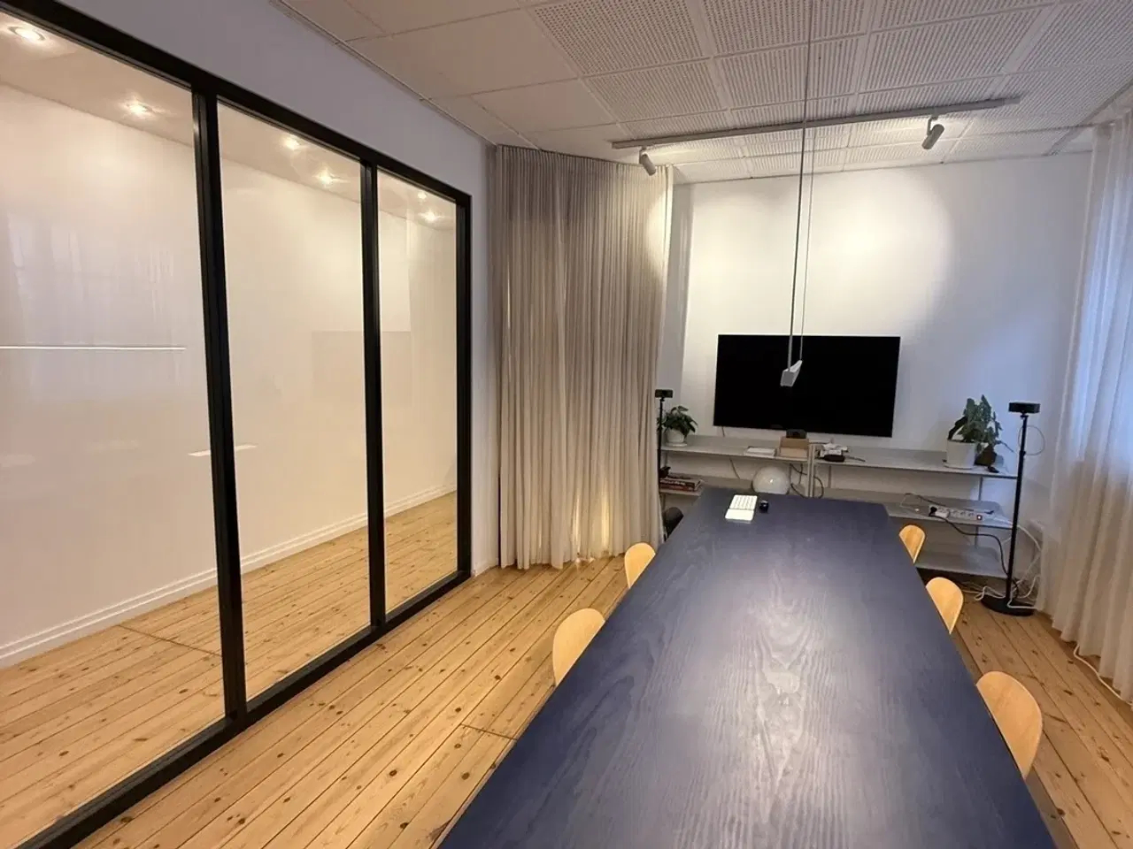 Billede 18 - Centralt placeret kontor på 295 kvm