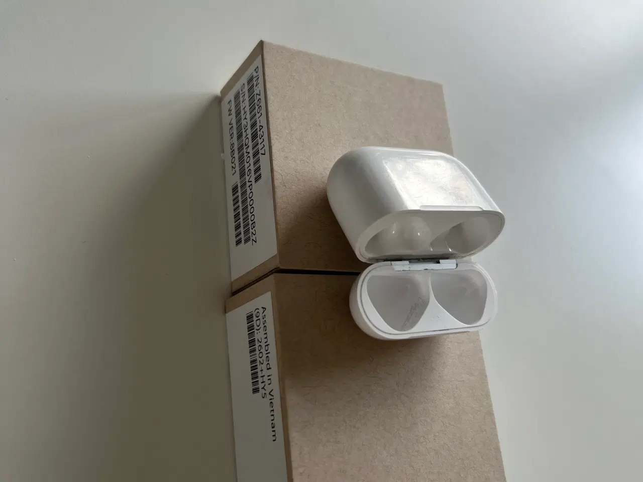 Billede 3 - Apple AirPods 4 med Active Noise Cancellation