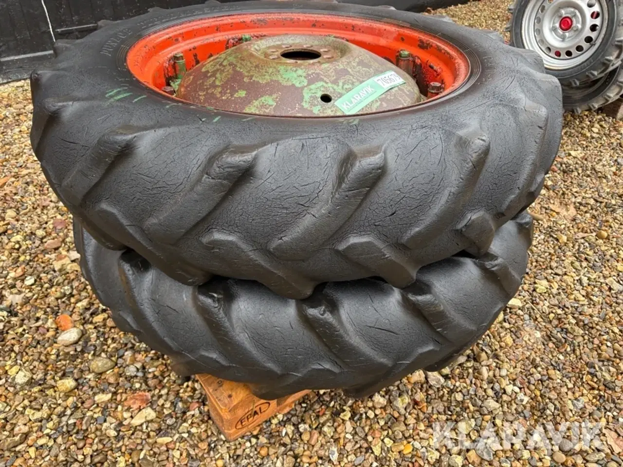 Billede 2 - Dæk m/fælge Dunlop Fieldmaster 2 styk