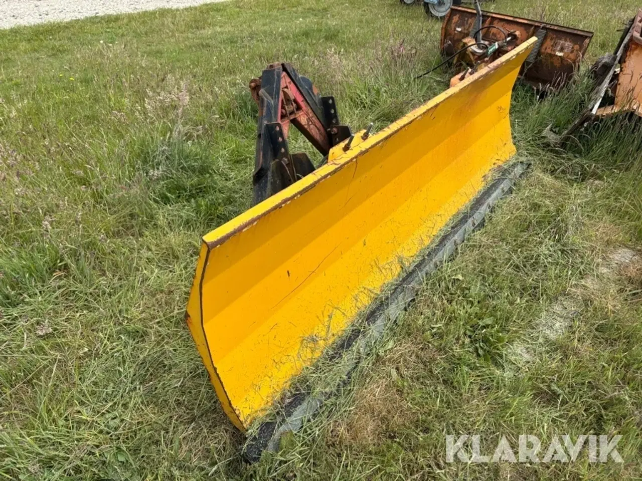 Billede 4 - Fejeblad + maskindelens A-ophæng Stenballe FS 2300P