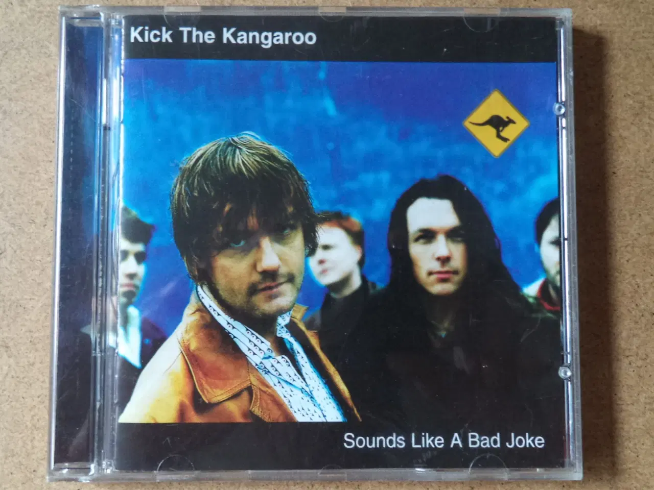 Billede 1 - Kick The Kangaroo ** Sounds Like A Bad Joke       