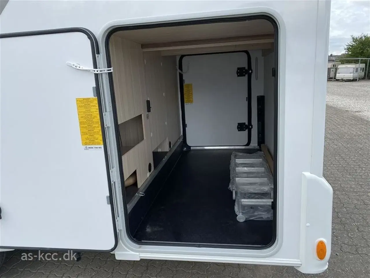 Billede 7 - 2021 - Sun Living S 75 SL   Sun Living Autocamper med to enkelt senge. 40.000 Km.