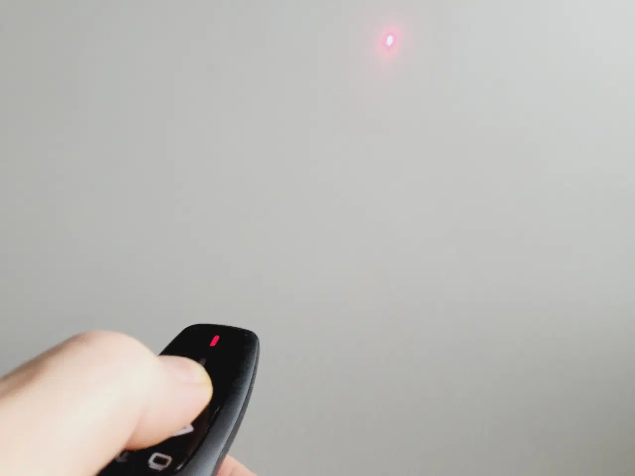 Billede 3 - ⭐️· Logitech Trådløs Præsentationsfjernbetjening 