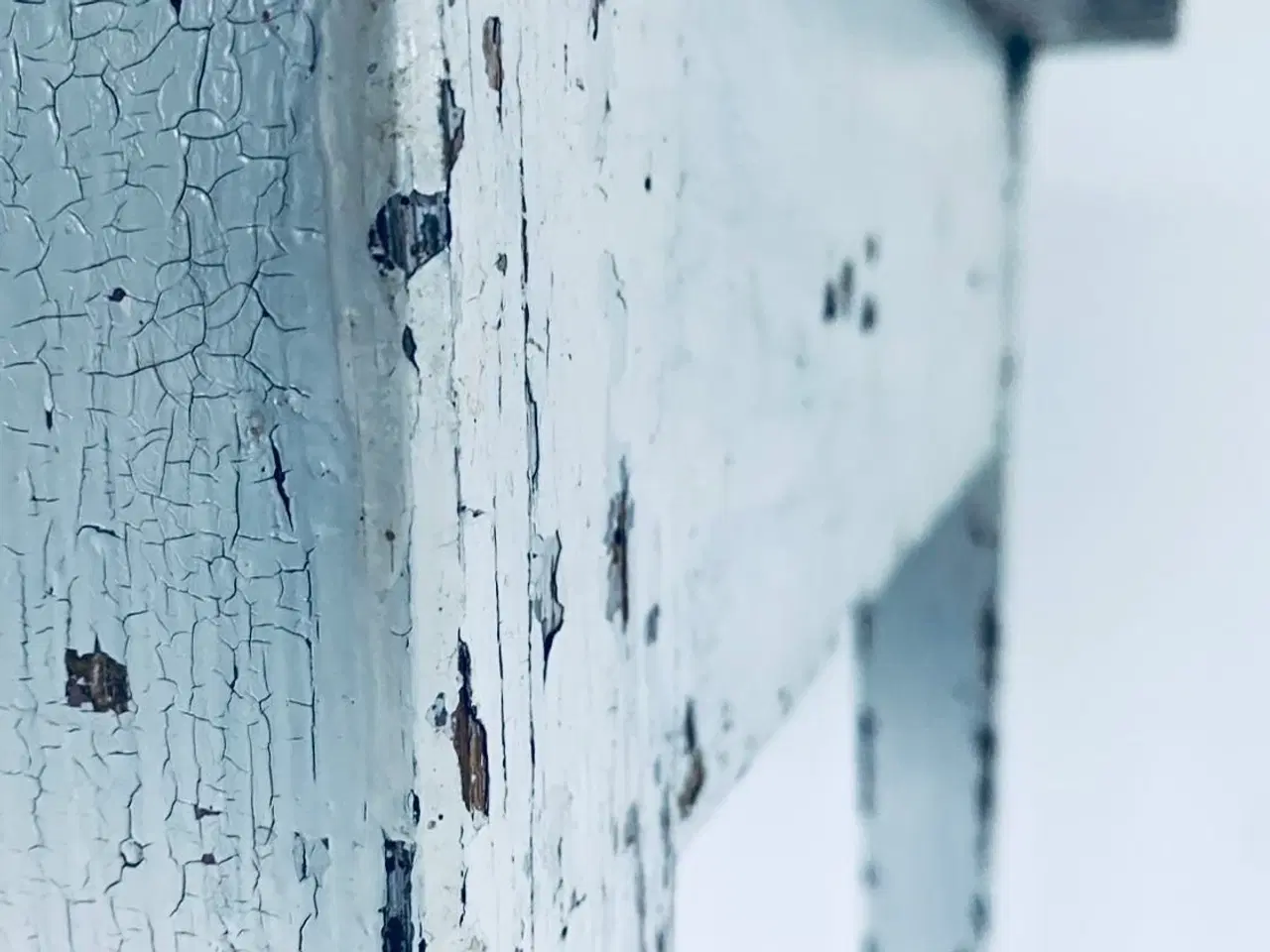 Billede 2 - Dansk boheme bord med udtræk skuffe og hylde