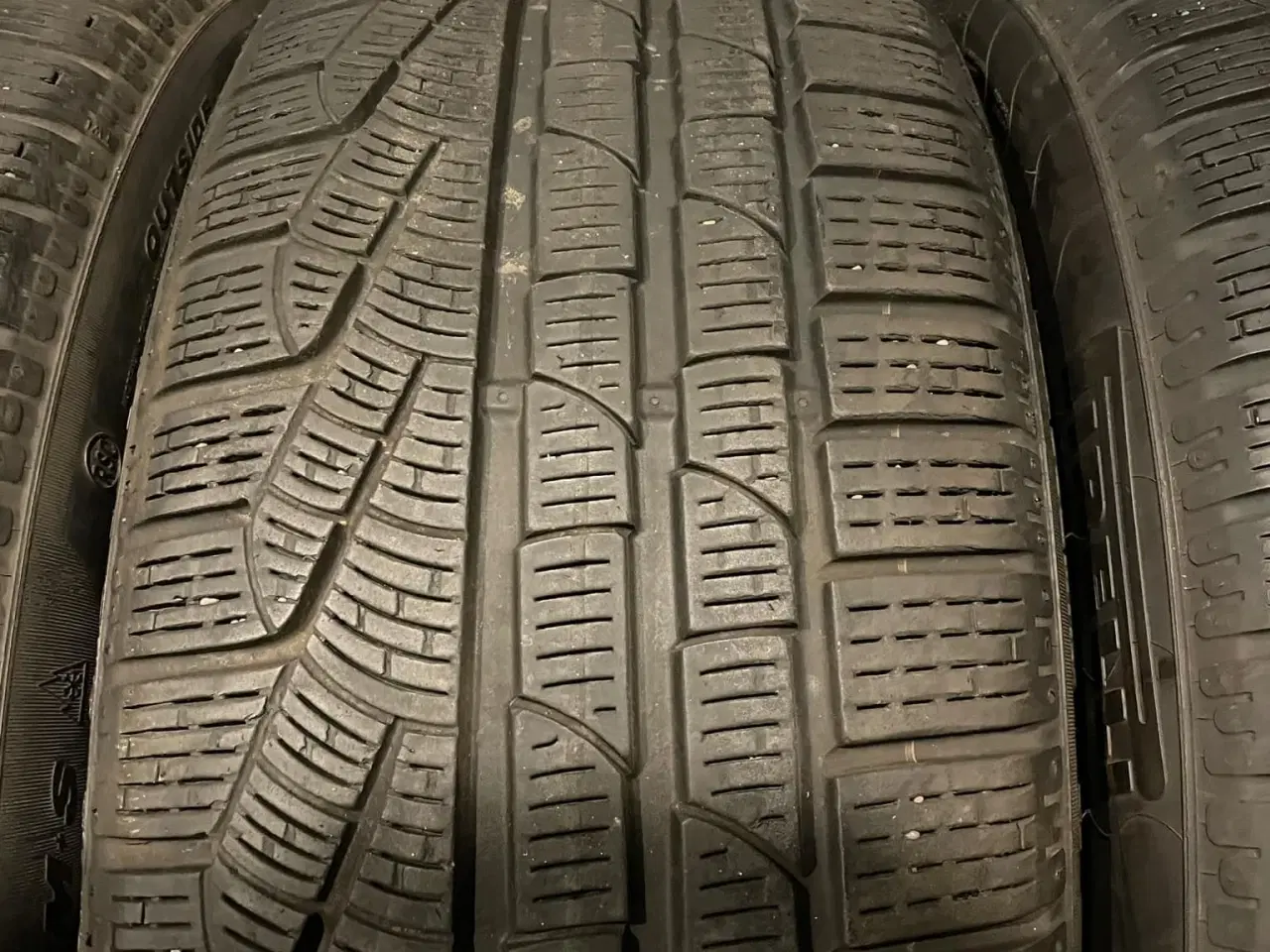 Billede 3 - 225/45/18 - Pirelli vinterdæk