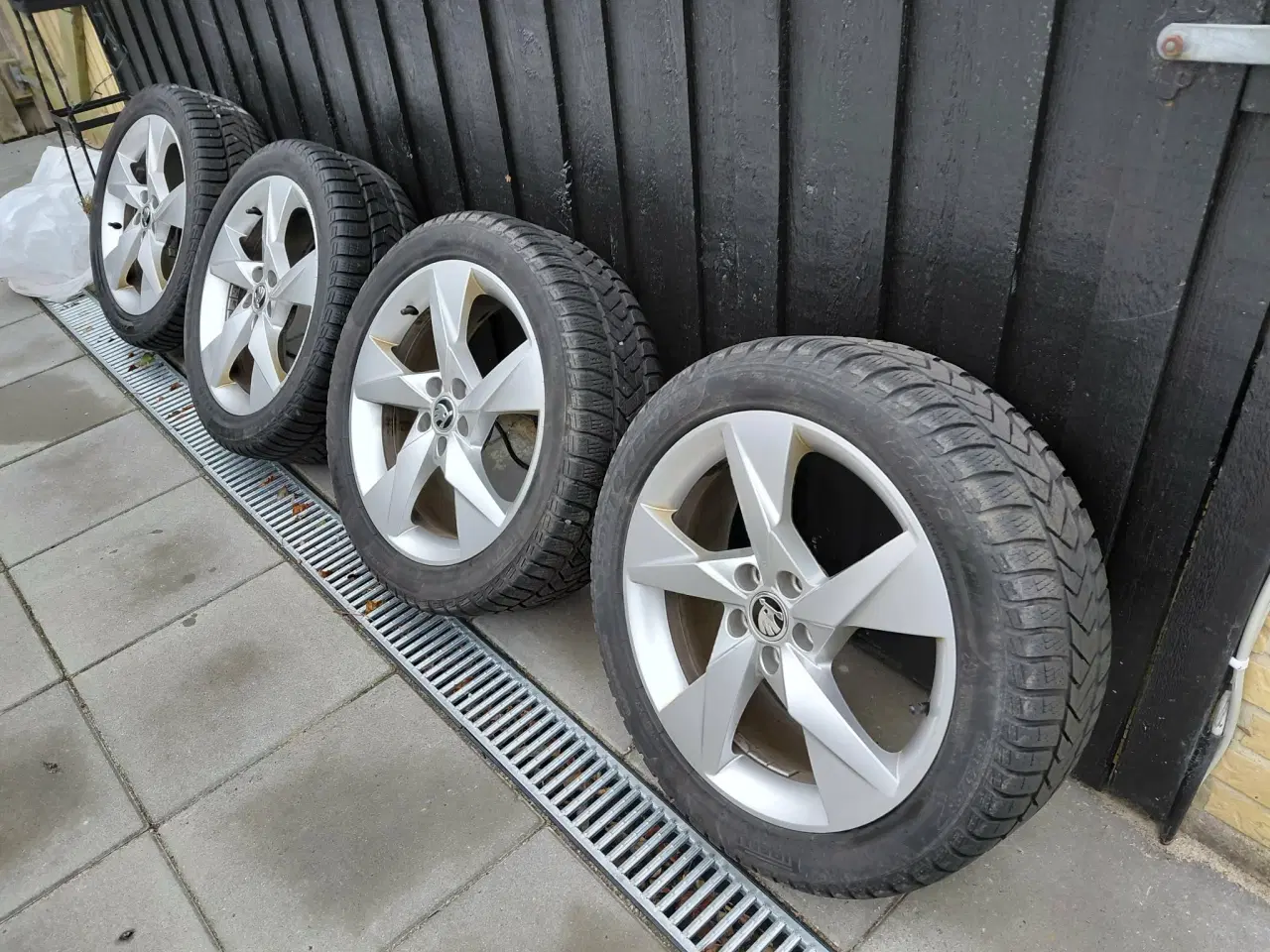 Billede 2 - Vinter dæk og fælge