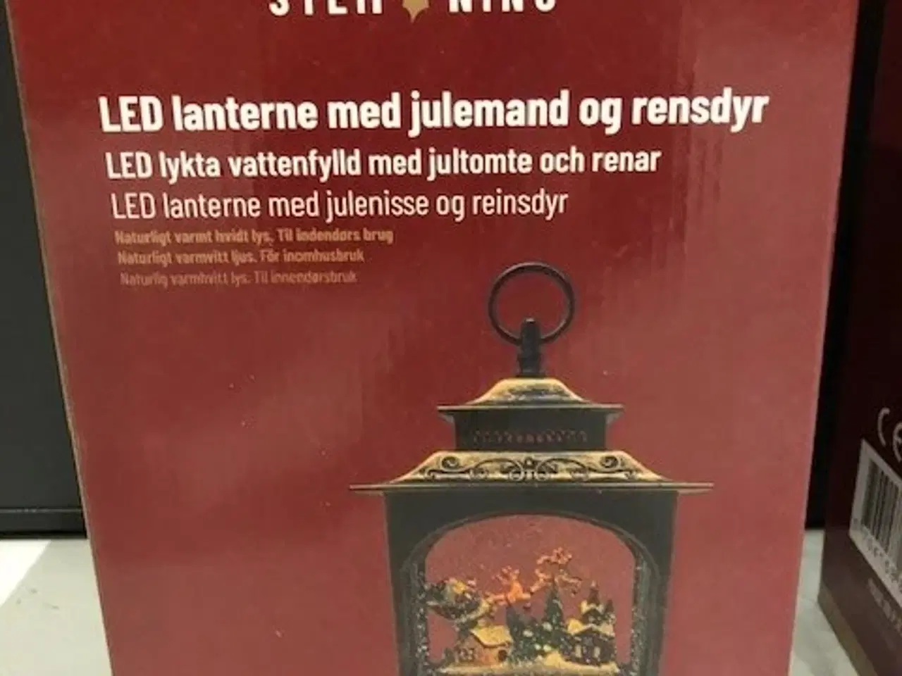 Billede 1 - Lanterne med julemand og rensdyr med vand og sne o