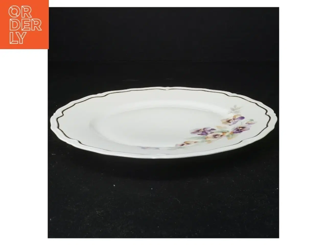 Billede 3 - Porcelæns middags tallerkener med blomstermotiv fra Bavaria (str. Diameter 25 og en halv cm)