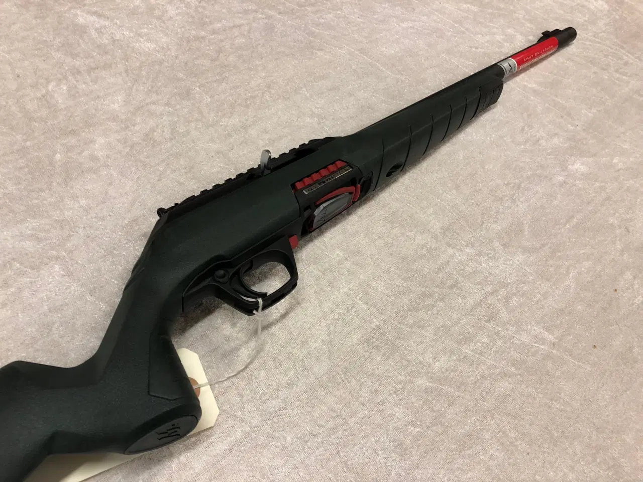 Billede 3 - Winchester Wildcat Stealth Halvautomat