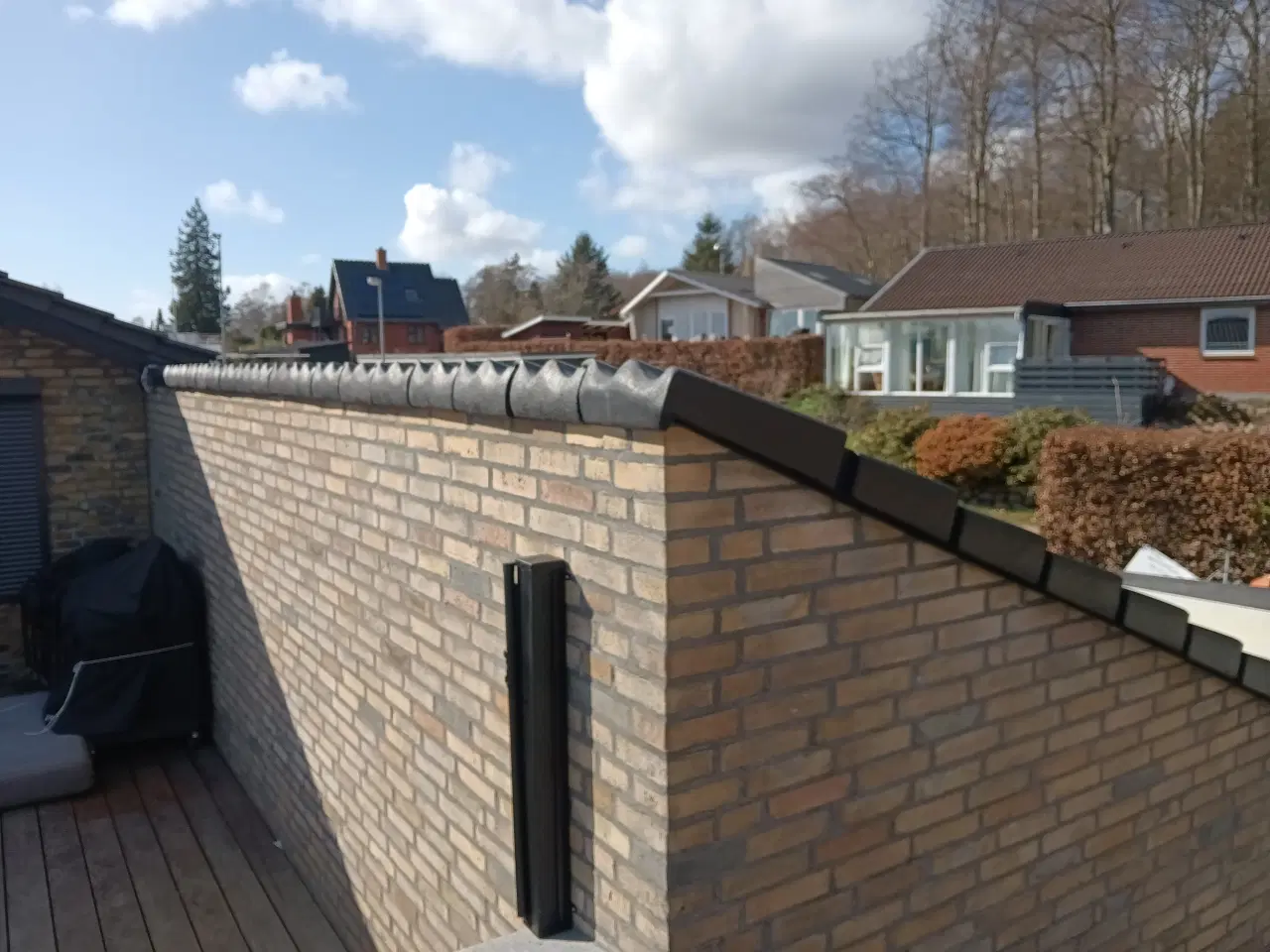 Billede 1 - Ibf sort beton tagsten 