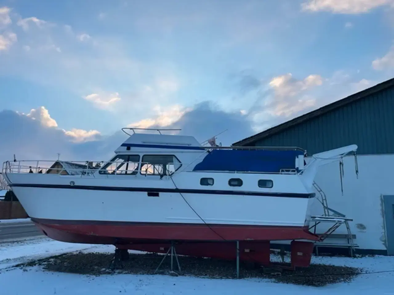 Billede 1 - Skøn stålbåd med masser af plads! Perfekt husbåd!