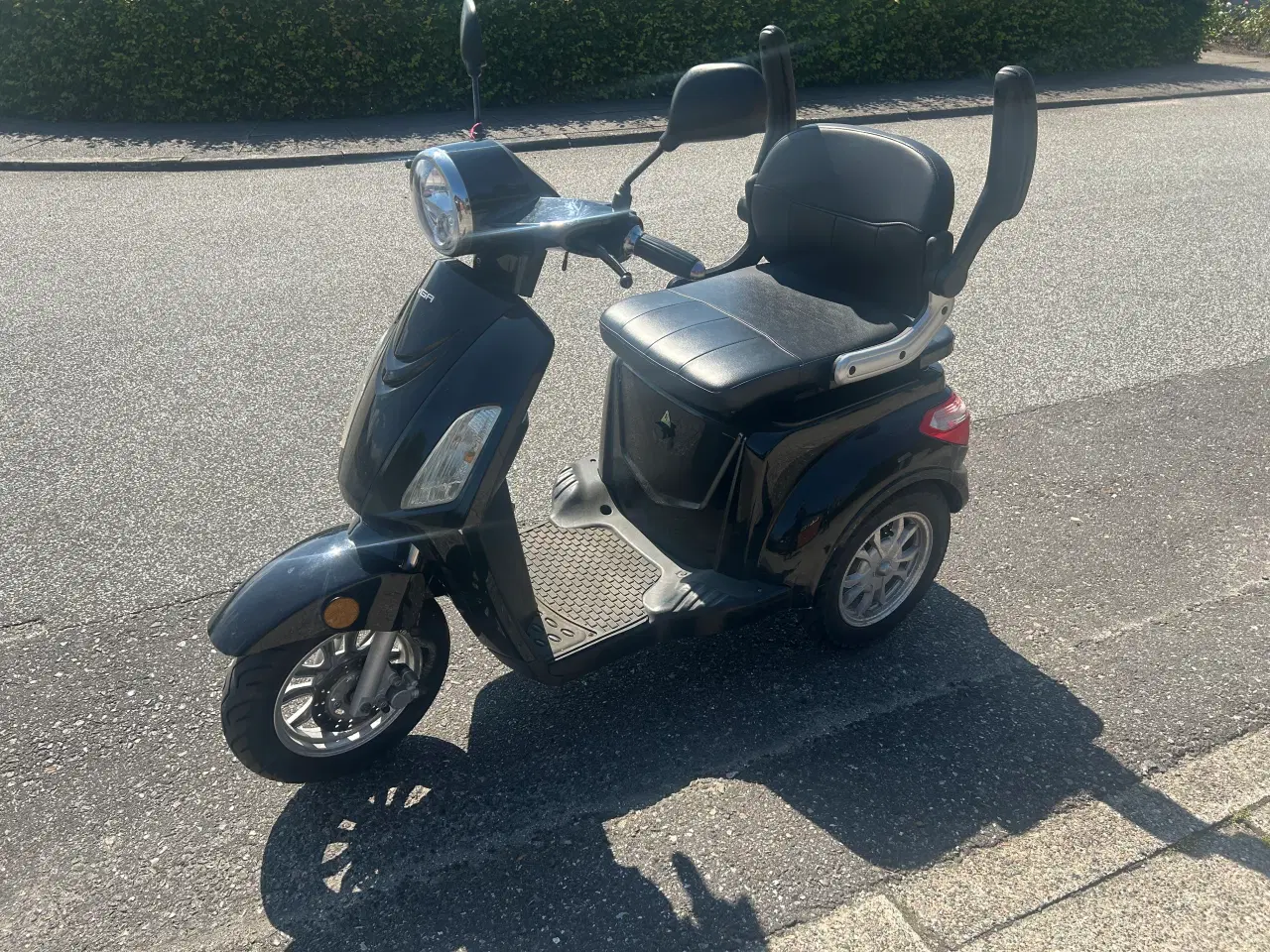 Billede 1 -  VGA EL  knallert 30 km/t