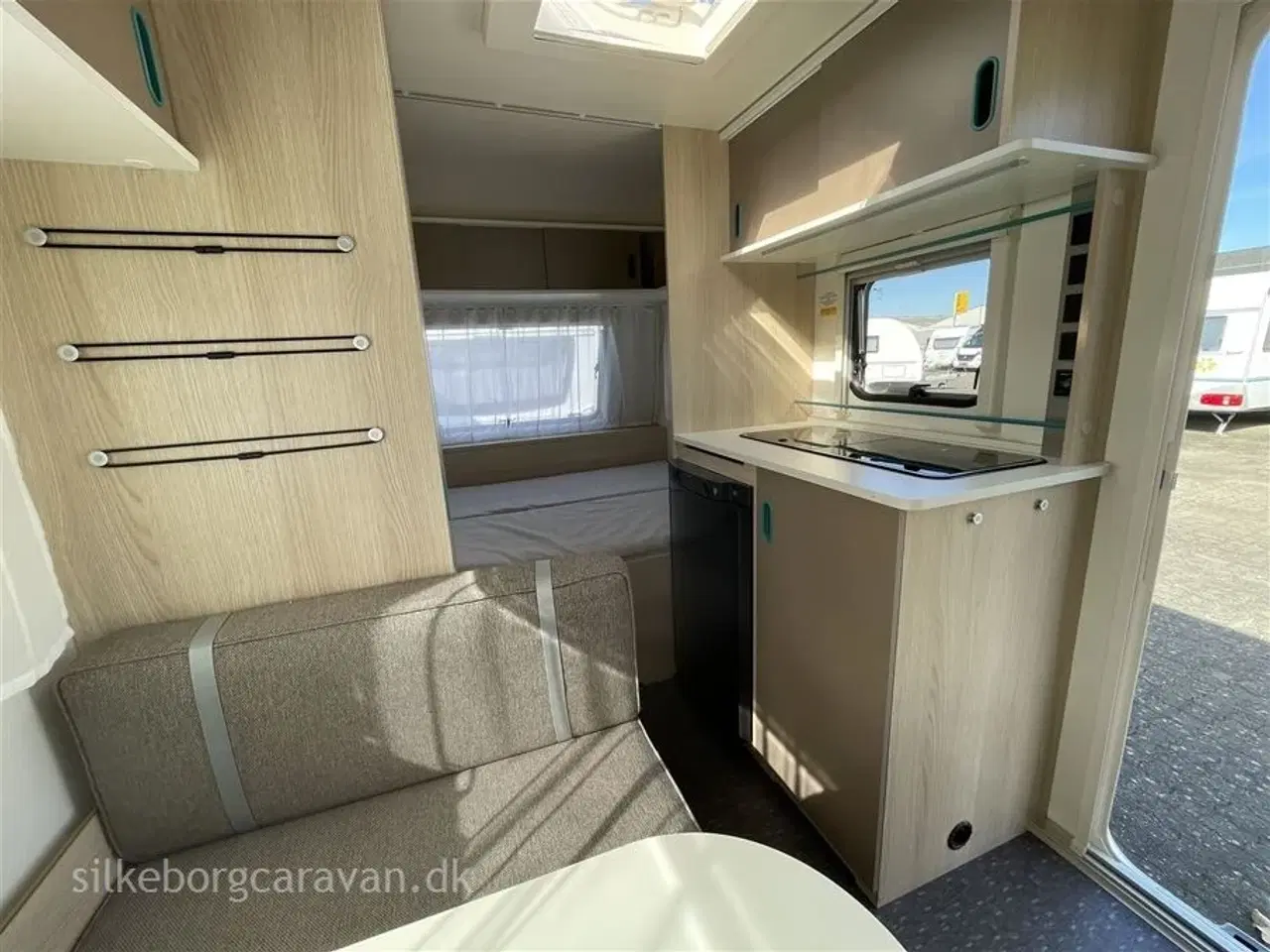 Billede 4 - 2017 - Adria Aviva 400 PS