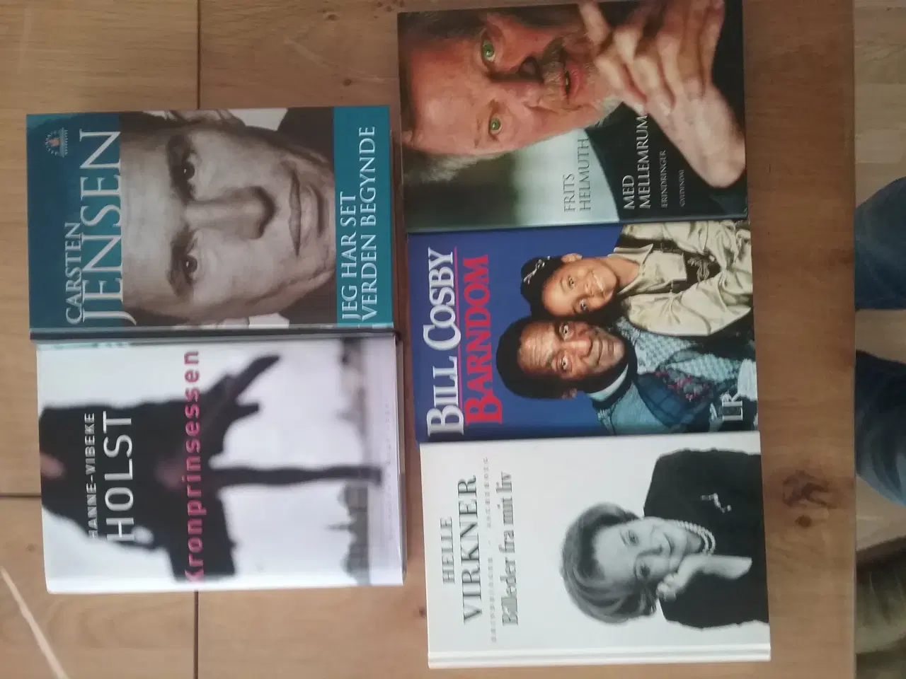 Billede 1 - 5  bøger ,  20 kr pr. stk.