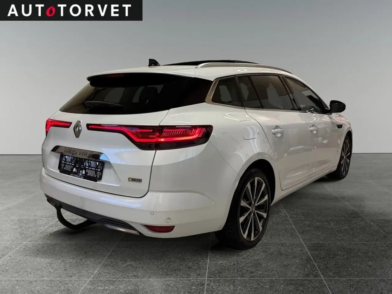 Billede 3 - Renault Megane IV 1,6 E-Tech R.S. Line Sport Tourer