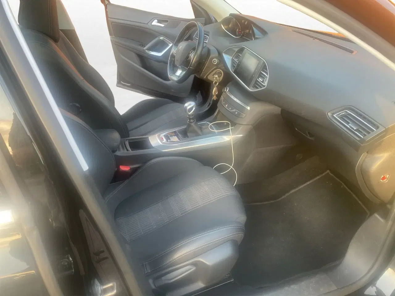 Billede 12 - Peugeot 308 1,5 BlueHDi 130 Style+ SW