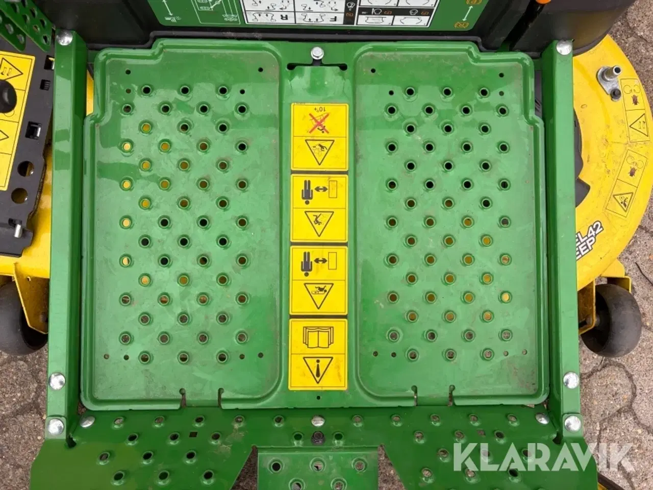 Billede 10 - Zero-turn Græsklipper John Deere Z335E