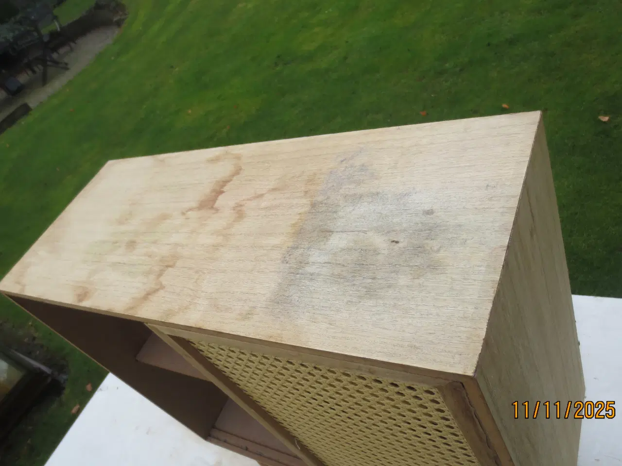 Billede 4 - 1 stk Skab med Fletskydelåger og en hylde