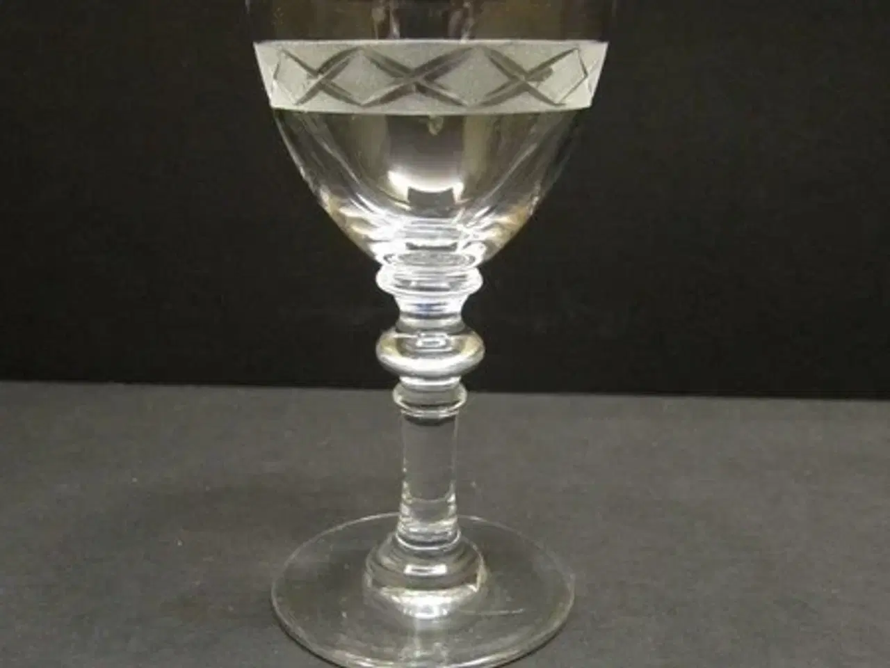 Billede 1 - Brattingsborg Snapsglas. H:90 mm.