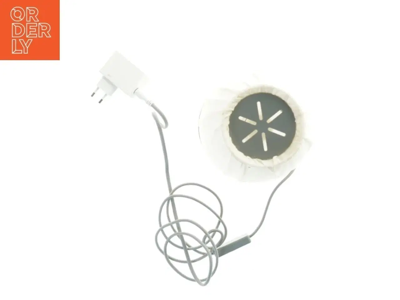 Billede 3 - Bordlampe med hvid skærm fra Ikea (str. 15,5 x 23 cm)