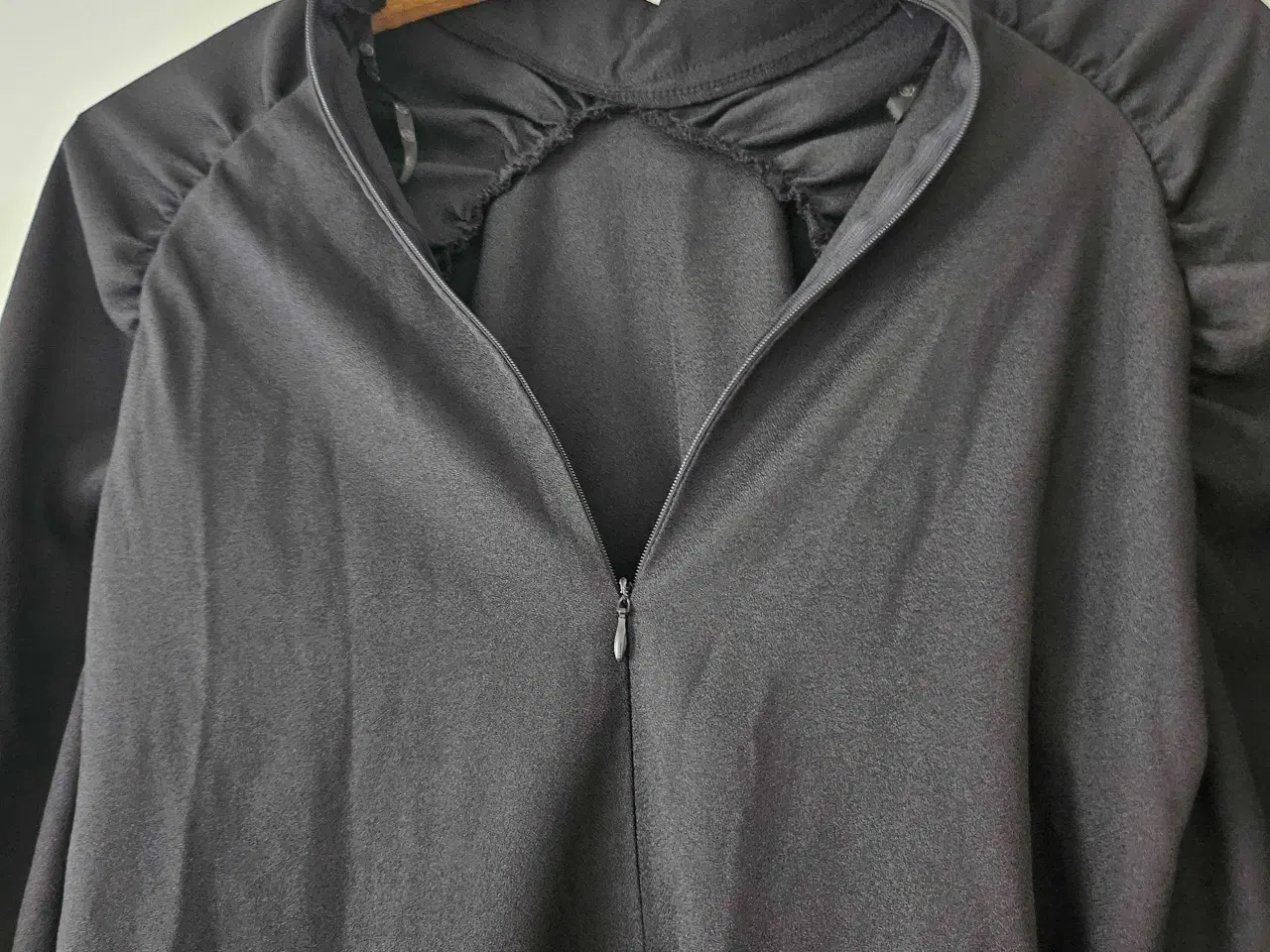 Billede 6 - Kjole fra Missguided