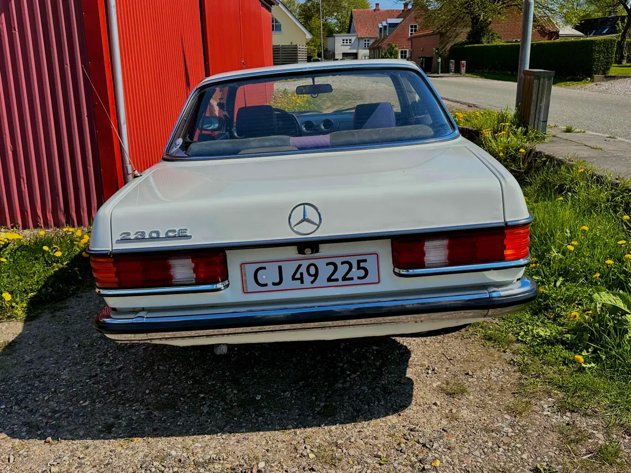 Billede 9 - Mercedes Daimler 230 CE 1980 KUN 180.000 KM