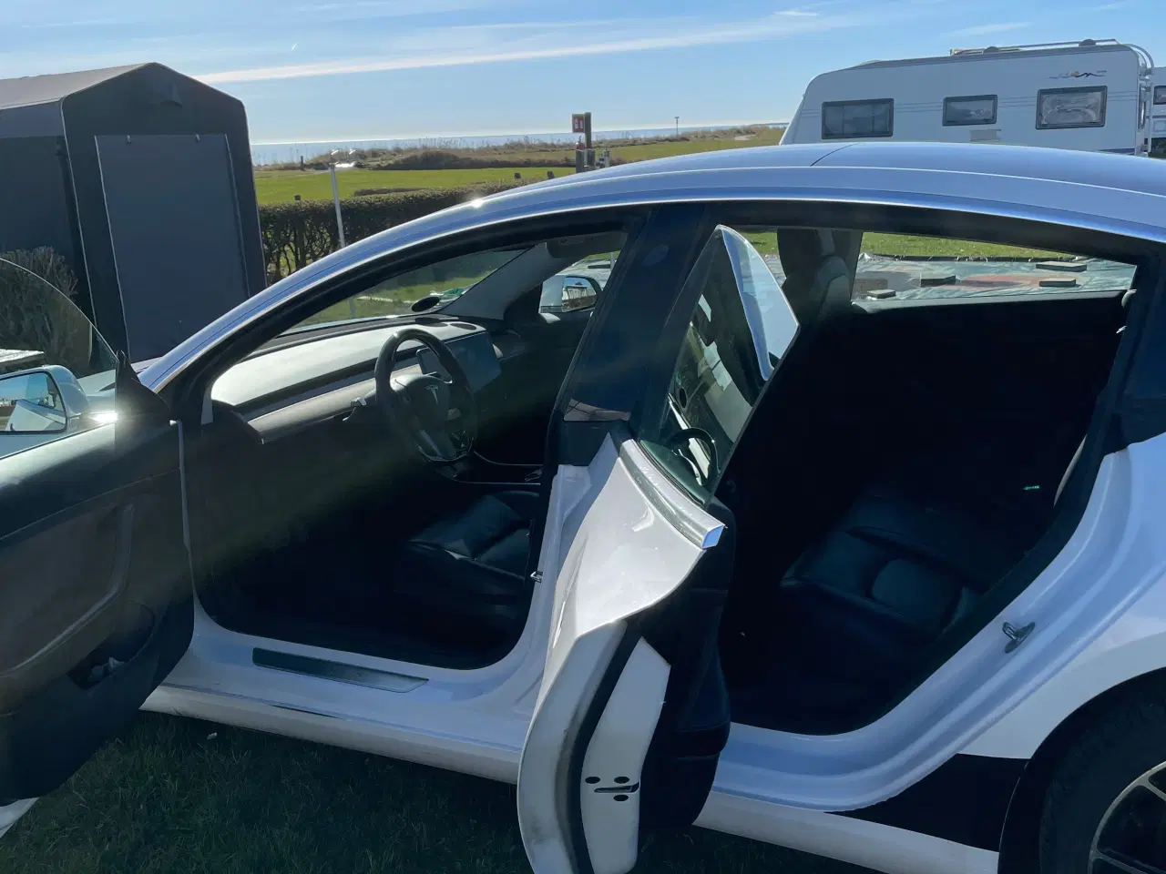 Billede 6 - Tesla 3  . Årg. 2020. Billig el bil.