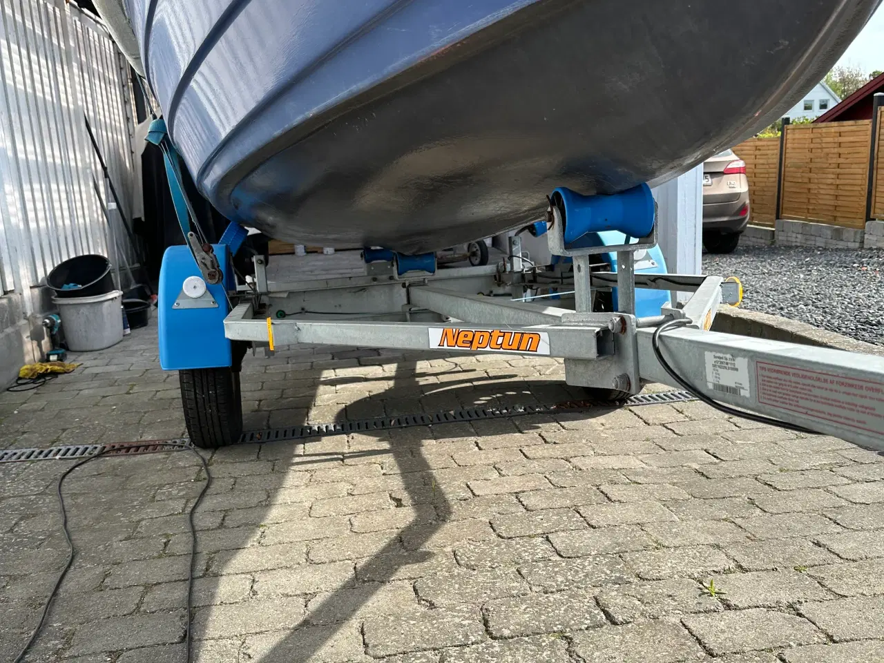 Billede 4 - Jolle med motor og trailer