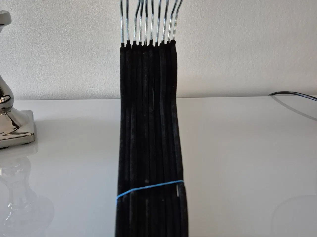 Billede 3 - Velour bøjler - bunder af 10 stk. 