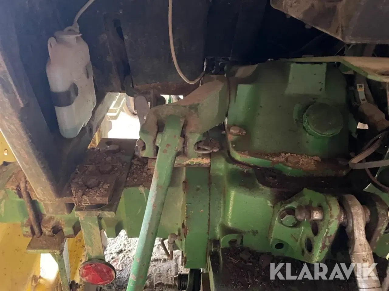 Billede 11 - Traktor JOHN DEERE 2450 med frontlæsser