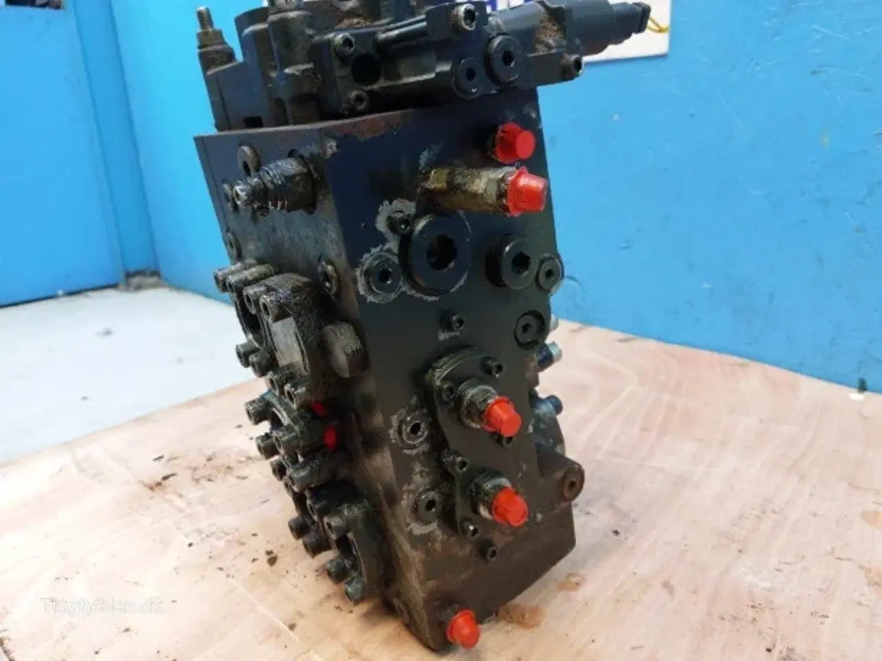 Billede 6 - JCB 427 HL Hydraulikventil 334/V1169