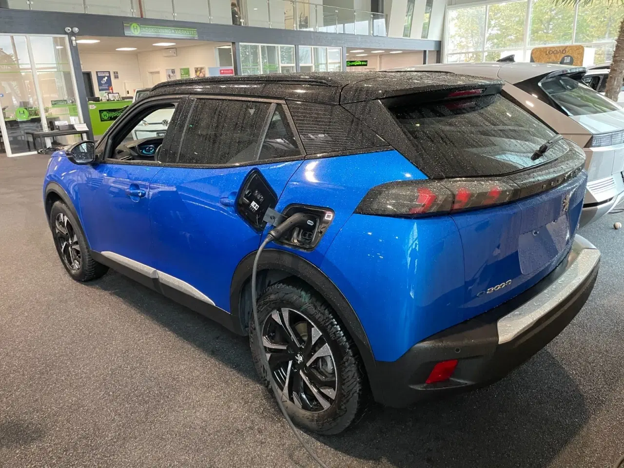 Billede 4 - Peugeot e-2008 50 GT